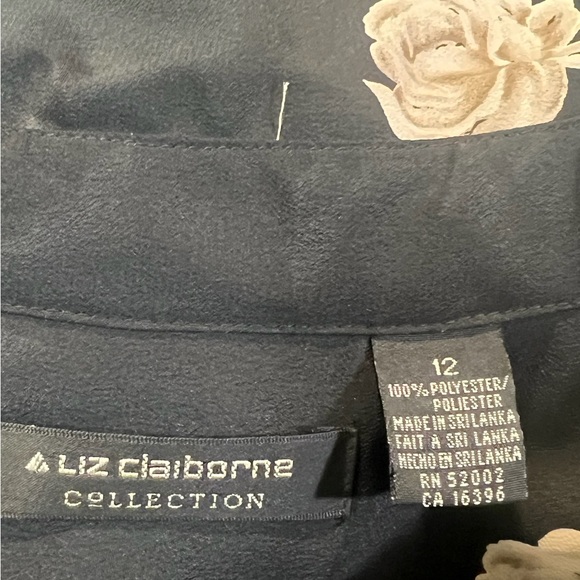 Liz Claiborne, SZ 12, Black/Beige Floral Print, Long Sleeve, Button Up. - Picture 2 of 9